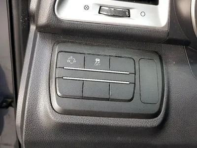 KG_Mobility_Ssangyong TIBOLI 2015, 137849 км, за 7000000 KRW - фото 11