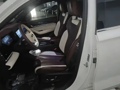 Geely Xingyue L 2021, 50800 км, за 76100 CNY - фото 8