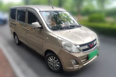 Wuling Rongguang V 2016, 56600 км, за 33238.6 CNY - фото 3
