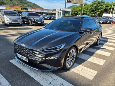 Kia K8 · 2022 год