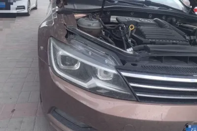 Volkswagen Lamando 2015, 132100 км, за 35158.3 CNY - фото 17