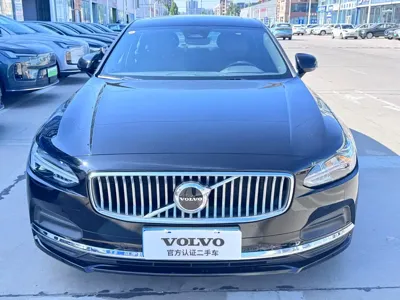 Volvo S90 2024, 39200 км, за 168800 CNY