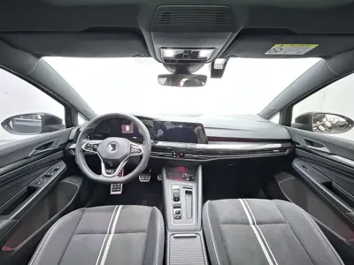 Volkswagen Golf 2022, 23200 км, за 127800 CNY - фото 9
