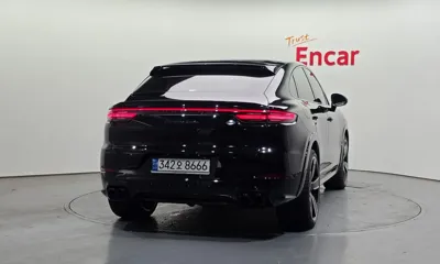 Porsche Cayenne 2022, 24120 км, за 149000000 KRW
