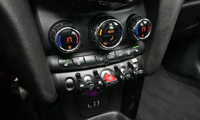 MINI Cooper 2018, 64041 км, за 14500000 KRW - фото 20
