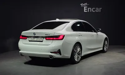 BMW 3-Series 2021, 64779 км, за 27500000 KRW