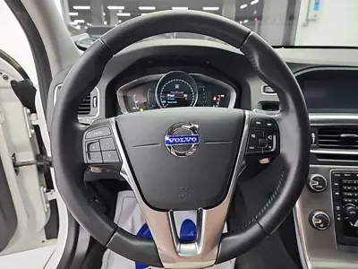 Volvo S60 2014, 50546 км, за 8500000 KRW - фото 11