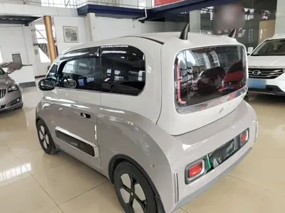 Baojun KiWi EV 2024, 59800 км, за 32000 CNY - фото 5