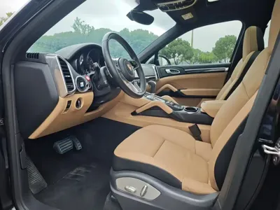 Porsche Cayenne 2015, 81000 км, за 178800 CNY - фото 7