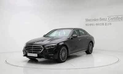 Mercedes-Benz E-Class · 2025 год