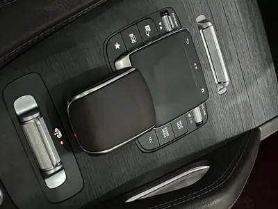 Mercedes-Benz 奔驰GLE(进口) 2021, 80000 км, за 399799 CNY - фото 19