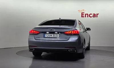 Hyundai Genesis 2014, 101576 км, за 10000000 KRW