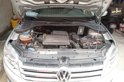Volkswagen Santana 2015, 109700 км, за 33928.66 CNY - фото 24