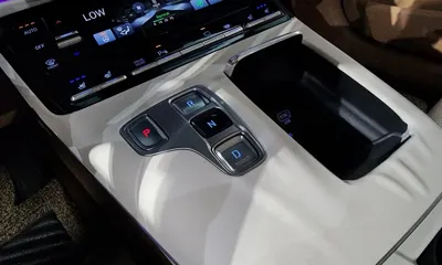 Hyundai Grandeur 2020, 127418 км, за 20000000 KRW - фото 9