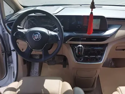 Buick GL8 2021, 63800 км, за 168100 CNY - фото 8