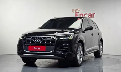Audi Q7 · 2023 год