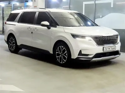 Kia Canival · 2022 год
