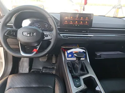 Geely Auto Emgrand 2022, 49300 км, за 55423.84 CNY - фото 6