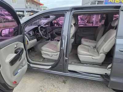 Kia Canival 2017, 81000 км, за 8800000 KRW - фото 13