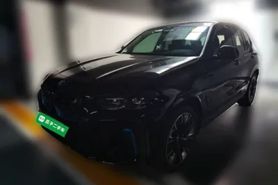 BMW iX3 · 2022 год