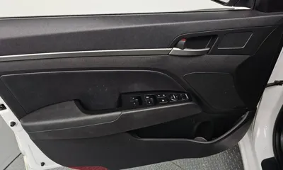 Hyundai Avante 2018, 35470 км, за 12490000 KRW - фото 24