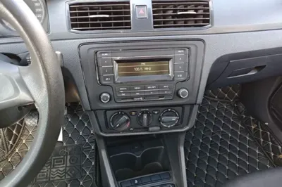Volkswagen Santana 2018, 87500 км, за 42752.43 CNY - фото 15