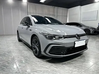 Volkswagen Golf 2022, 18000 км, за 153800 CNY - фото 3