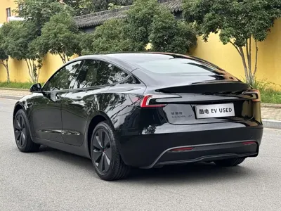 Tesla Model 3 2025, 4000 км, за 223000 CNY - фото 6