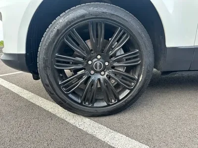 Land Rover Sport 2019, 90000 км, за 299800 CNY
