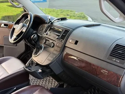 Volkswagen Multivan 2015, 230000 км, за 69800 CNY - фото 14