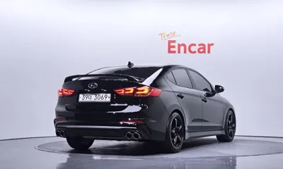Hyundai Avante 2018, 118110 км, за 8990000 KRW