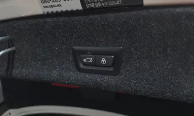 BMW 3-Series 2023, 47306 км, за 39800000 KRW - фото 33
