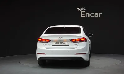 Hyundai Avante 2016, 100777 км, за 7800000 KRW