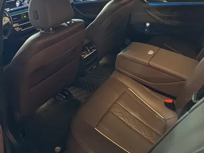 BMW 5 Series New Energy 2023, 25000 км, за 208500 CNY - фото 6