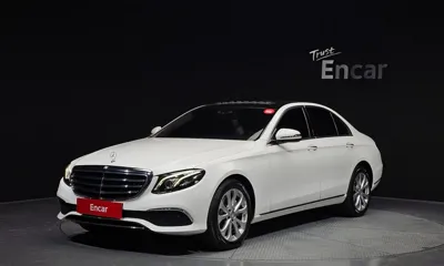 Mercedes-Benz E-Class 2017, 121185 км, за 19500000 KRW - фото 1