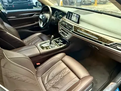 BMW 7 Series 2017, 59000 км, за 217000 CNY - фото 8
