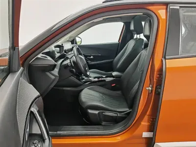Peugeot 2008 2021, 98500 км, за 38900 CNY - фото 10