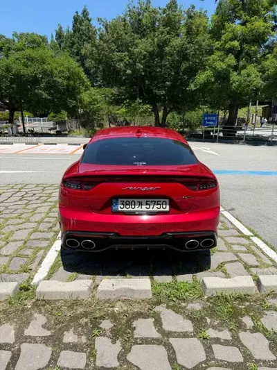 Kia Stinger 2021, 133400 км, за 23000000 KRW