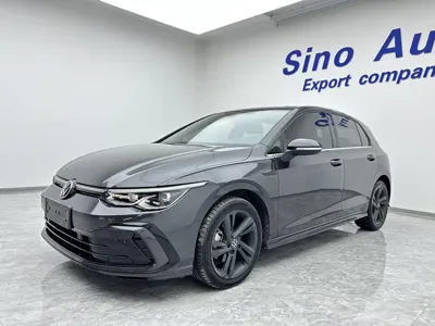 Volkswagen Golf · 2022 год