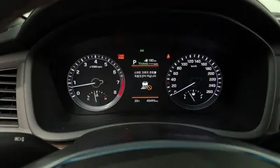 Hyundai Sonata 2018, 45493 км, за 99990000 KRW - фото 8