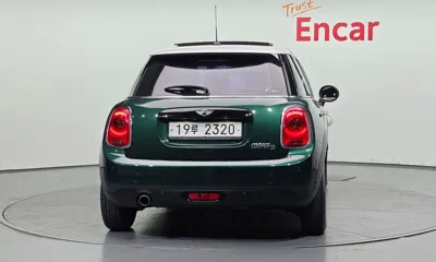MINI Cooper 2018, 170289 км, за 5600000 KRW