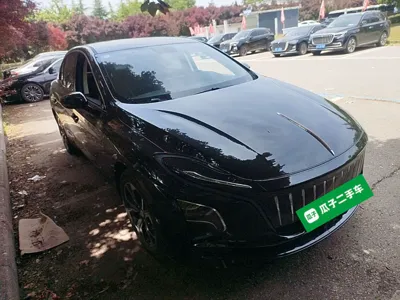 Hongqi E-QM5 2023, 20500 км, за 86983.38 CNY