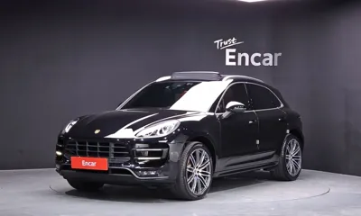 Porsche Macan · 2016 год