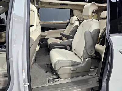 Kia Canival 2025, 28000 км, за 59900000 KRW - фото 9