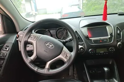 Hyundai ix35 2013, 177500 км, за 33554.78 CNY - фото 10