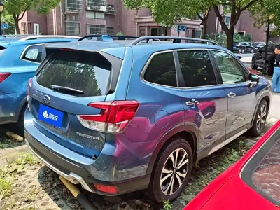 Subaru Forester 2021, 27100 км, за 160000 CNY