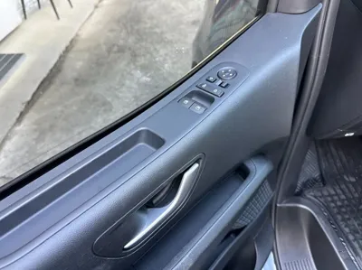 Hyundai Staria 2023, 19176 км, за 26800000 KRW - фото 8