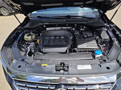 Volkswagen Passat 2021, 70000 км, за 95800 CNY - фото 2