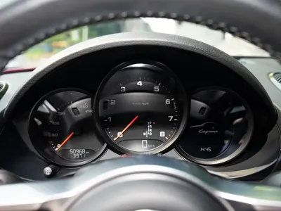 Porsche 718 2017, 50000 км, за 228000 CNY - фото 9