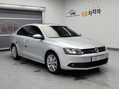 Volkswagen Jetta 2014, 22954 км, за 7990000 KRW